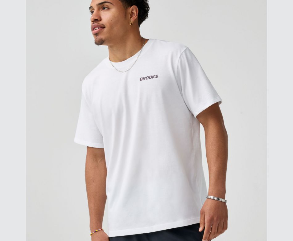 BROOKS Graphic Short Sleeve