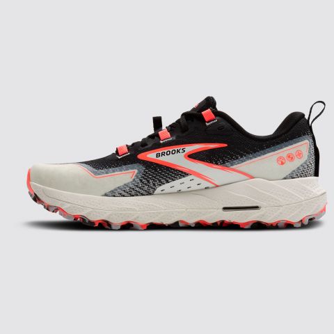 BROOKS Cascadia 18 img3