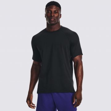 UA MERIDIAN SHORTSLEEVE