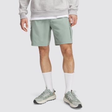 UA VIBE WOVEN CARGO SHORT