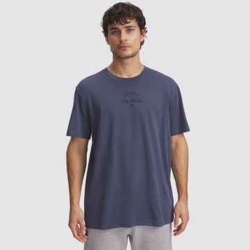 UA CURRY HW VERBIAGE TEE 2
