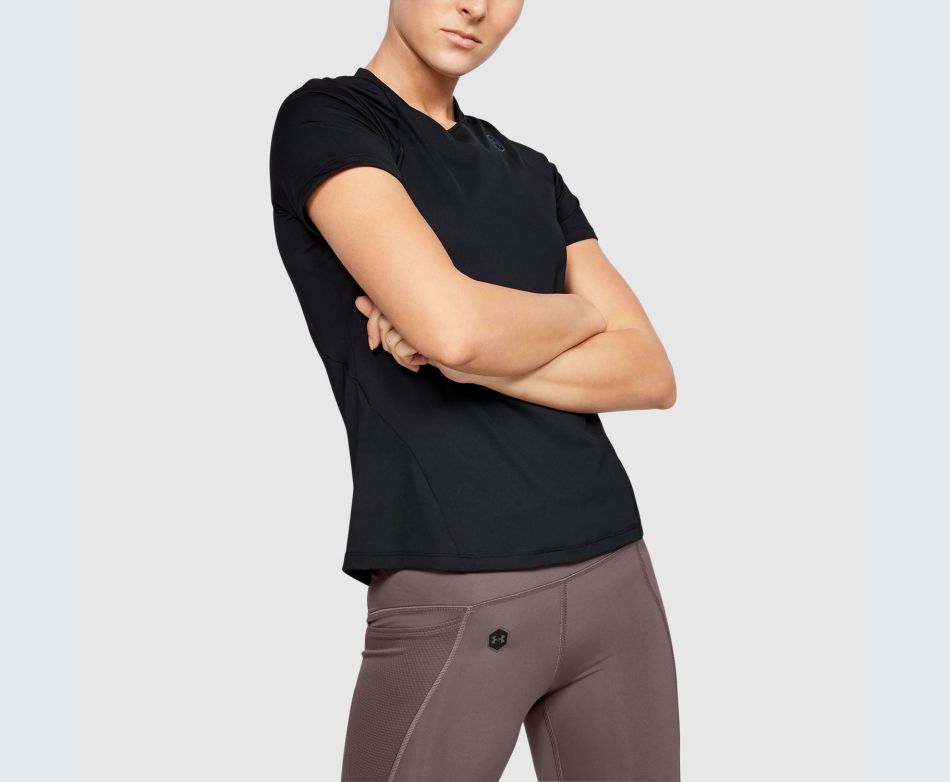 Under Armour  UA RUSH SHORT SLEEVE-BLK