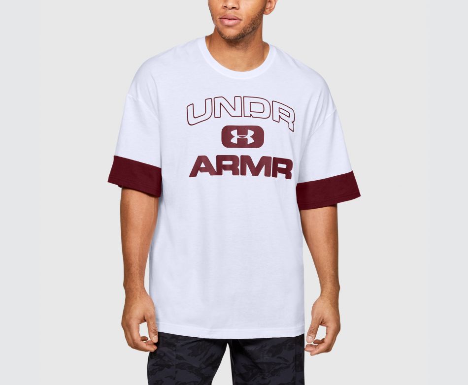 Under Armour  UA MOMENTS SS TEE