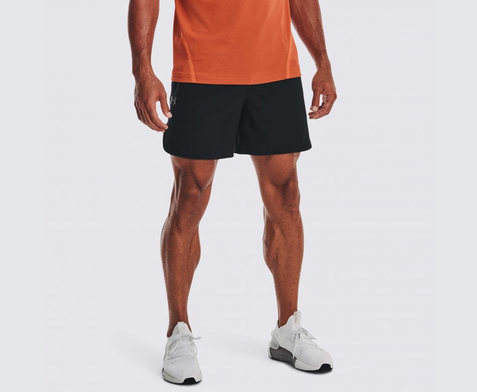 Under Armour  UA PEAK WOVEN SHORTS