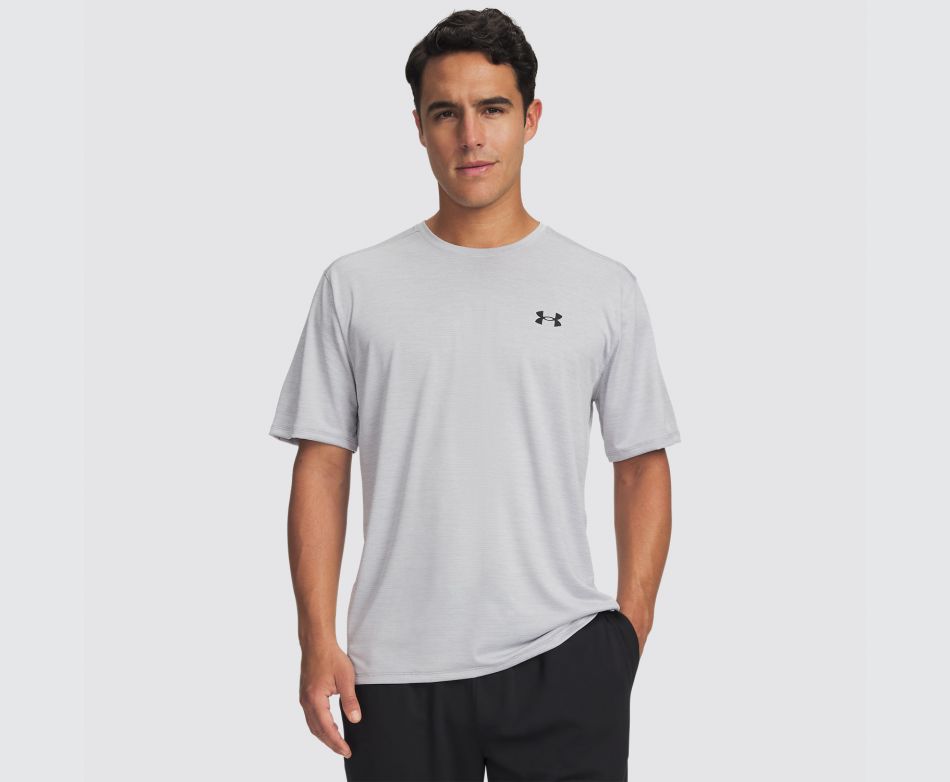 Under Armour  UA TECH VENT SS