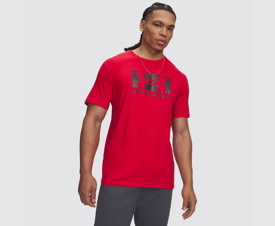 Under Armour  UA M CENTER BOXED LOGO SS